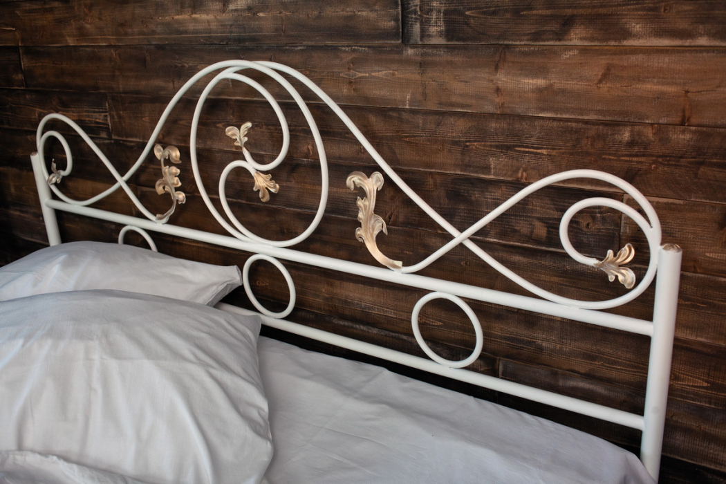 Кованые кровати, Кованая кровать Венеция 1.6 с двумя спинками